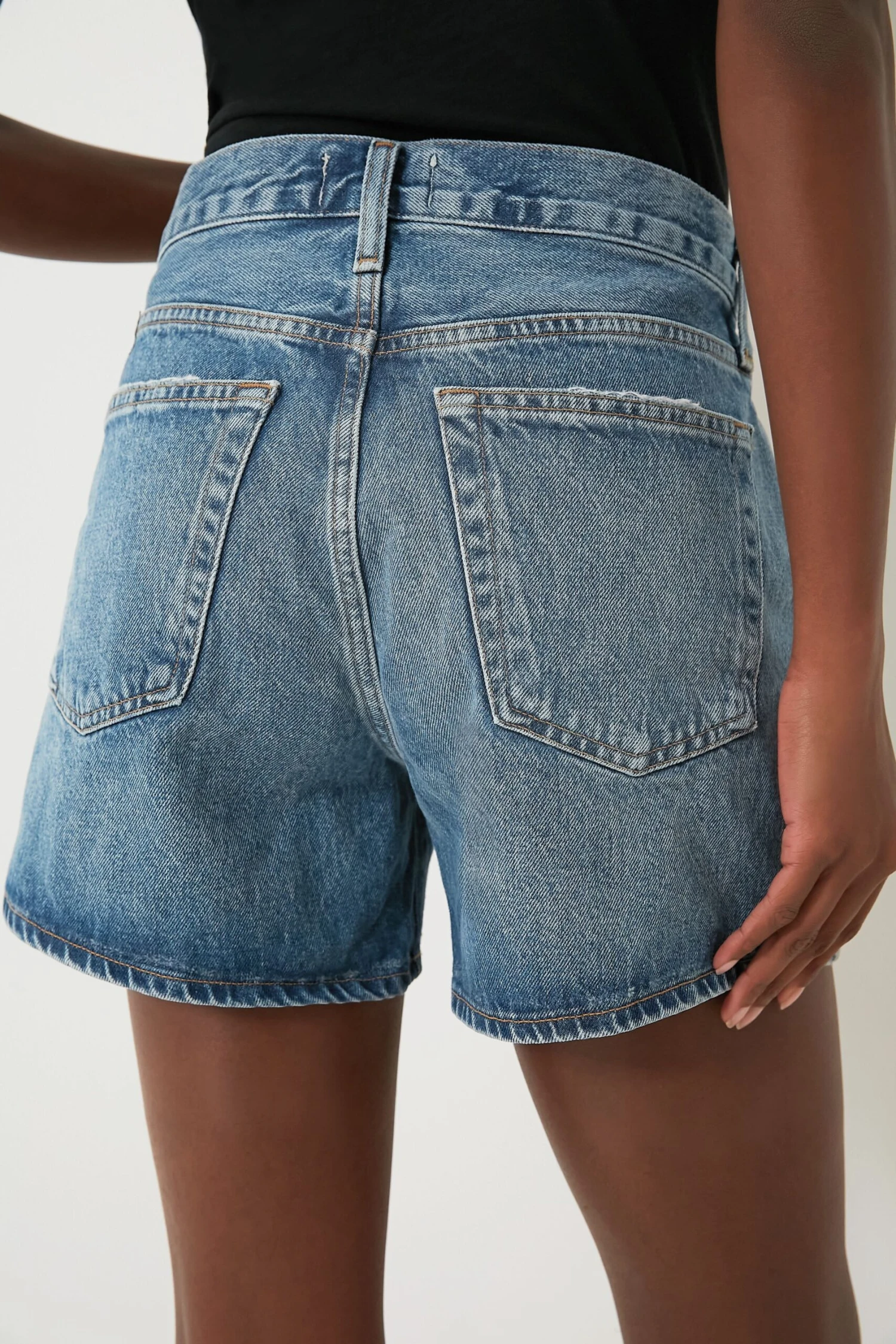 AGOLDE Occurrence Parker Long Short - Image 5