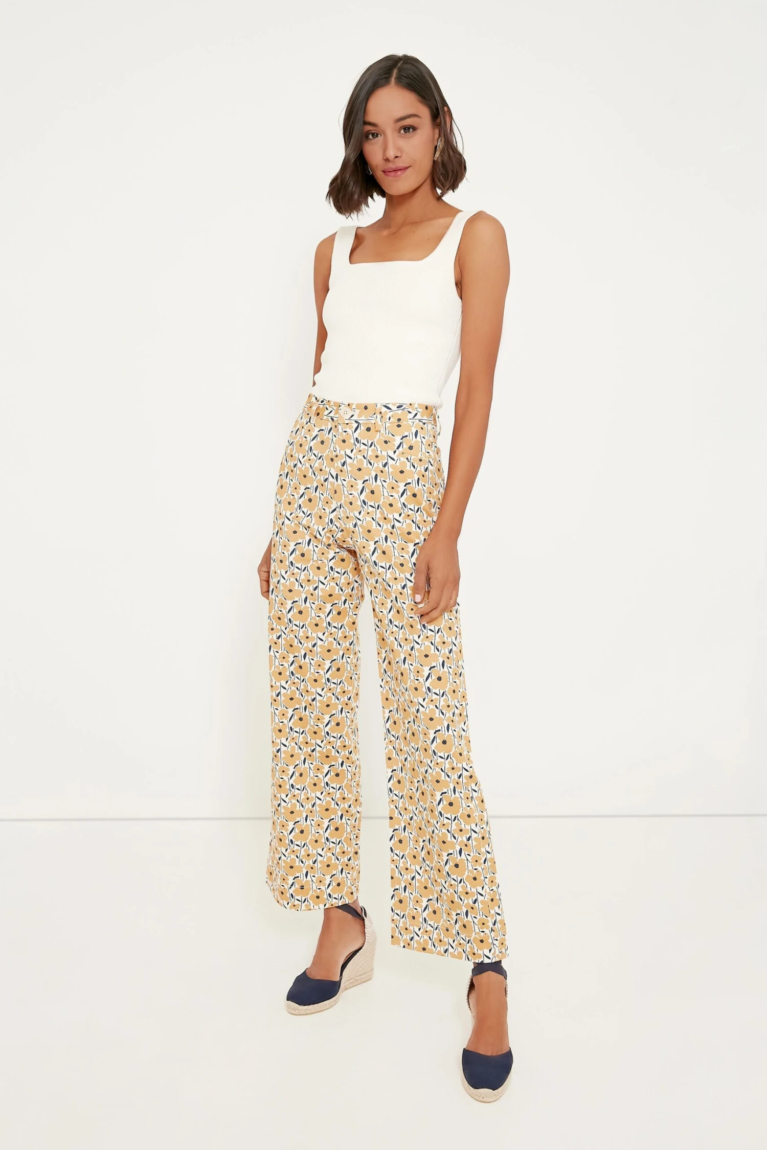 Sharon's Flowers Gold Everyday Pant - Image 6